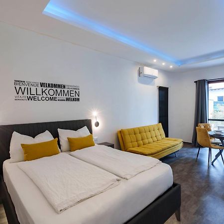 Lake Apartment Primea Сирмионе Екстериор снимка